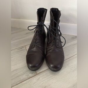 Ariat Boots Womens 7. 5 Brown Leather Riding Comfort Casual Shoes
